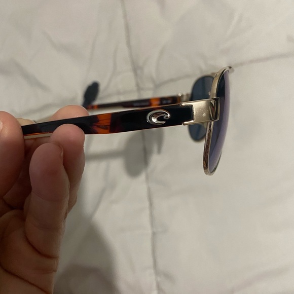 Used Authentic sunglasses Costa Del Mar - Picture 2 of 5